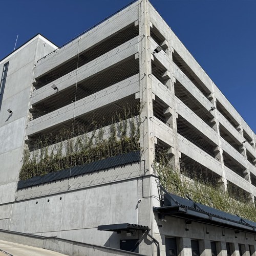 Lankové siete pre zelené fasády - Parkovací dom Varšava